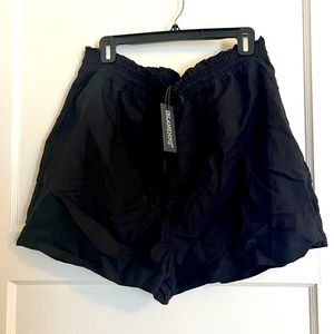 Blank NYC linen blend shorts